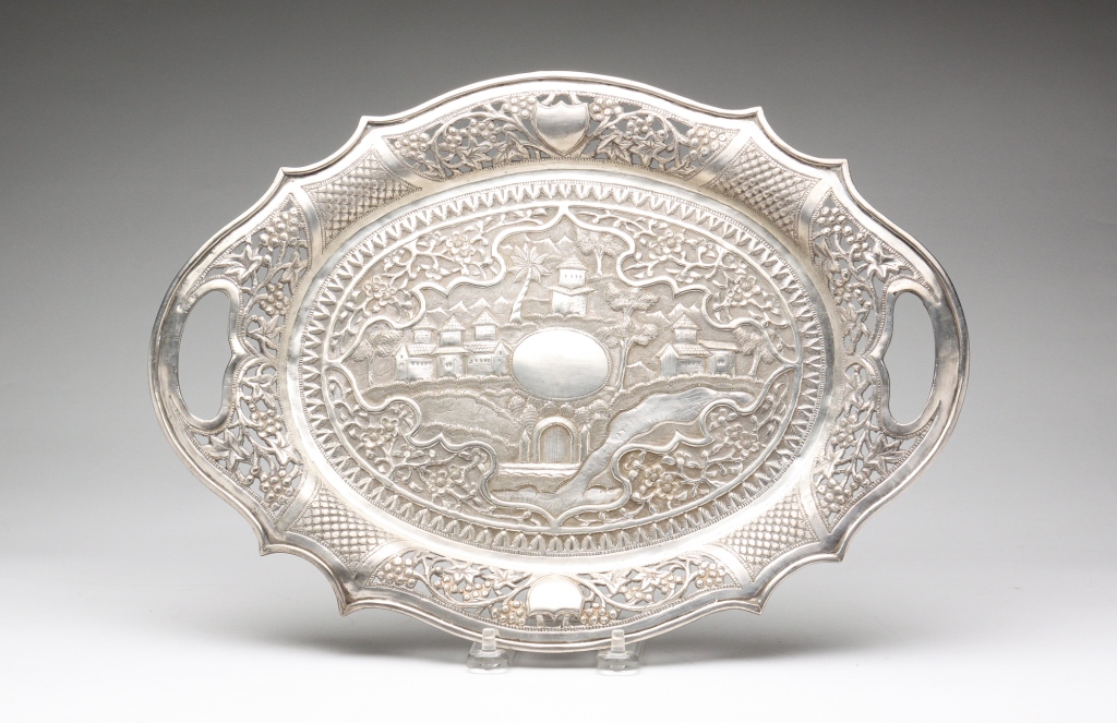 INDIAN 900 SILVER HAND CHASED TRAY.