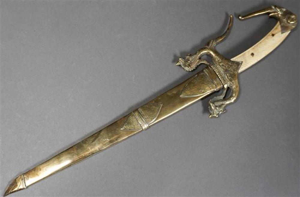 INDIAN BRASS MOUNTED DAGGERIndian