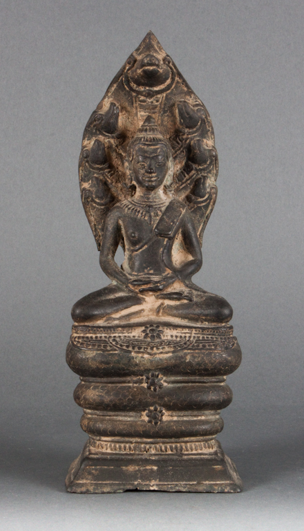Indian bronze Buddha modeled as