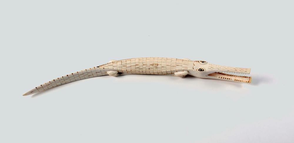 INDIAN CARVED GHARIAThe crocodilian
