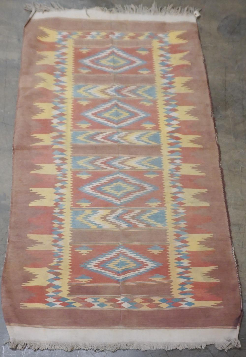INDIAN DHURRIE RUG, 8 FT 6 IN X 4