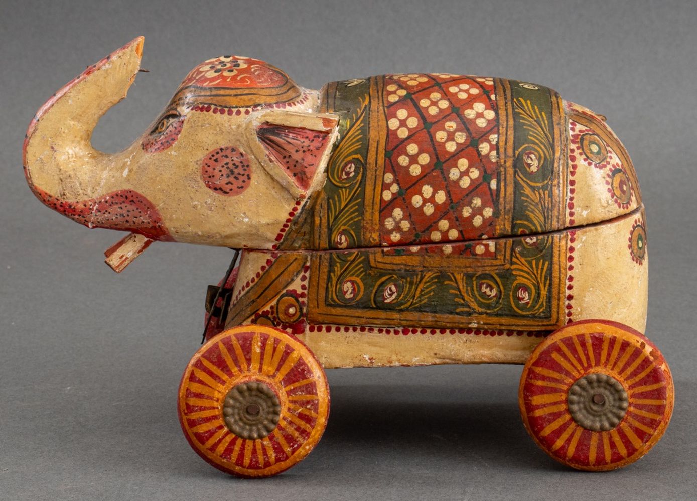 INDIAN ELEPHANT FORM TEMPLE SPICE