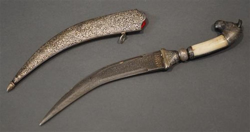 INDIAN WATERED STEEL BLADE