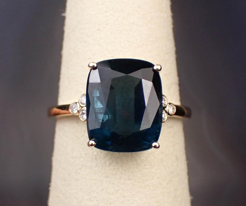 INDIGO KYANITE, DIAMOND AND GOLD