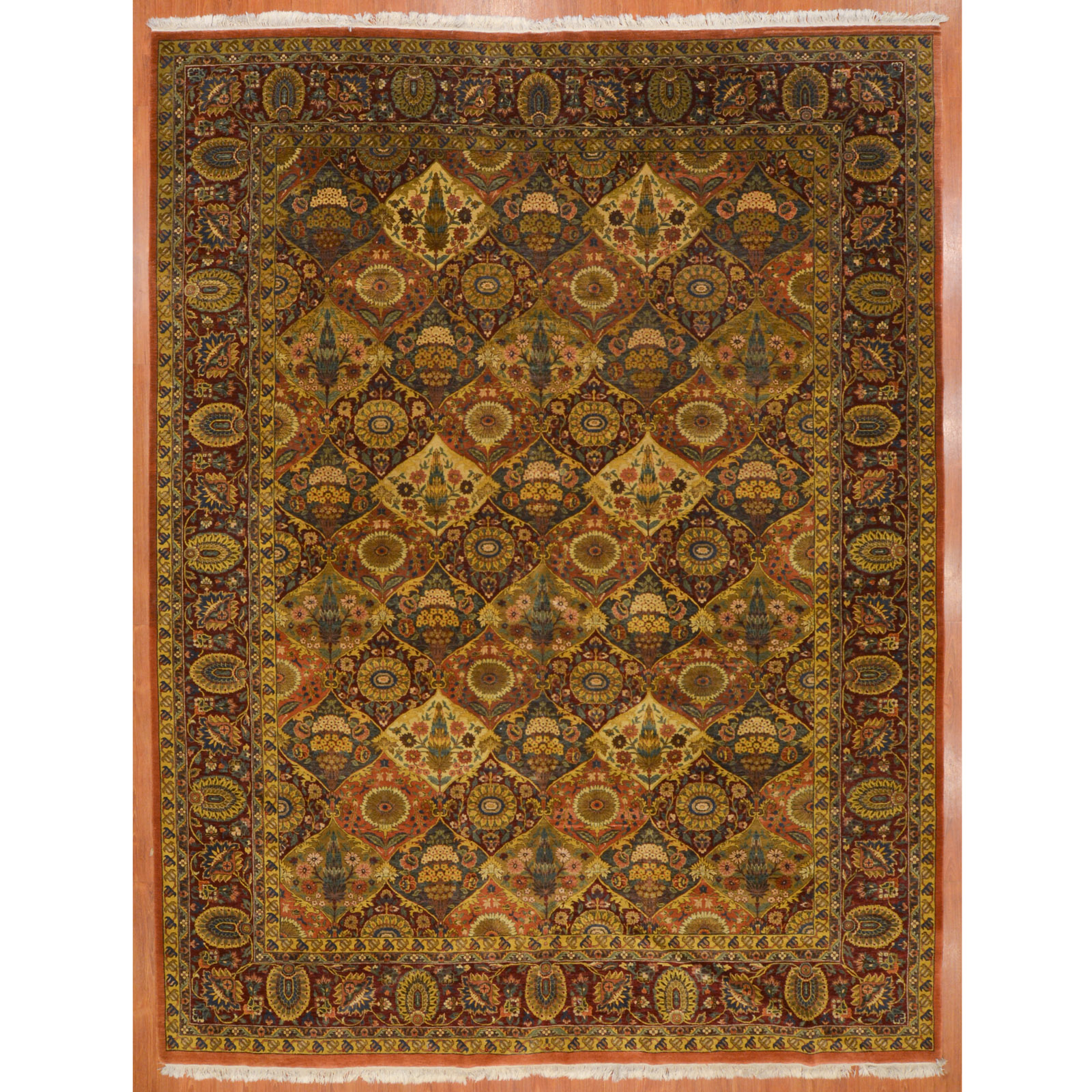 INDO BAHKTIARI CARPET , INDIA,