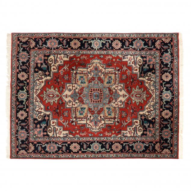 INDO HERIZ CARPET Center shaped