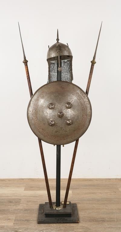 INDO PERSIAN ARMOR AND SPEARS