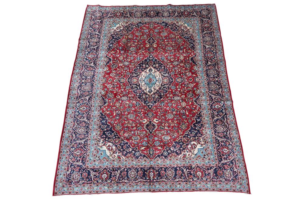 INDO-PERSIAN CARPETred field 9'4" x