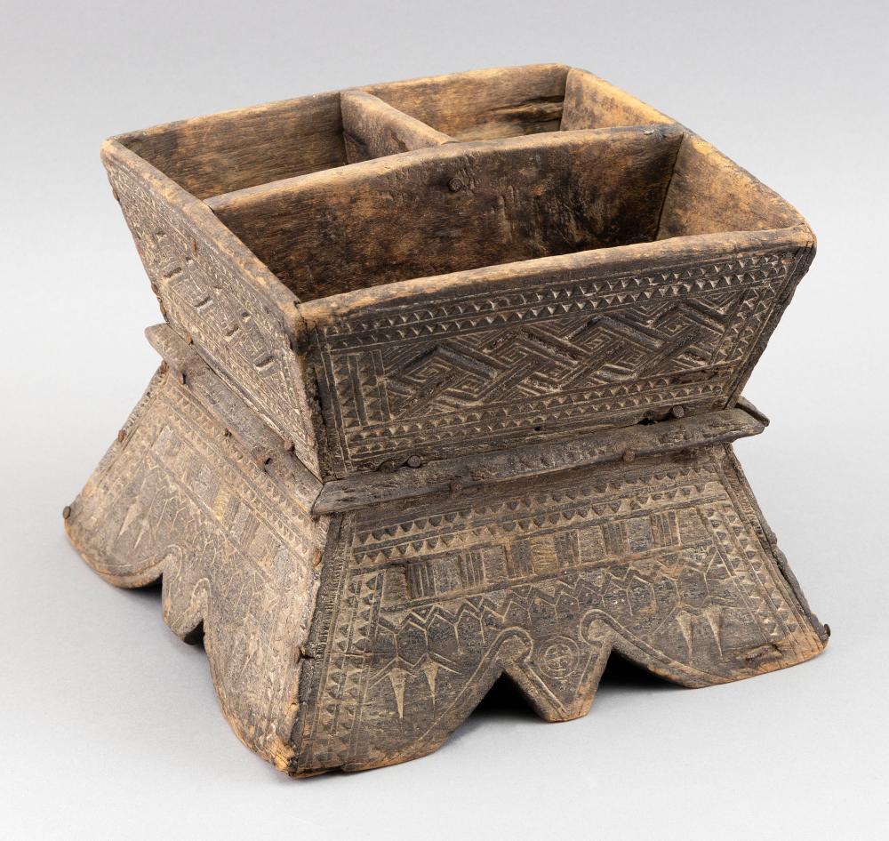 INDO-PERSIAN WOODEN BOX 19TH