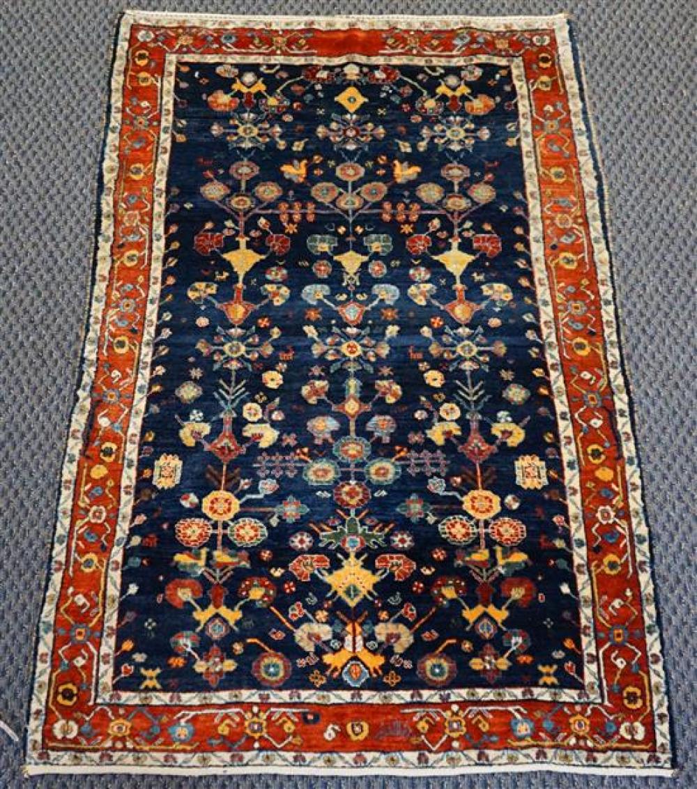 INDO-SAROUK RUG, 6 FT X 3 FT 9