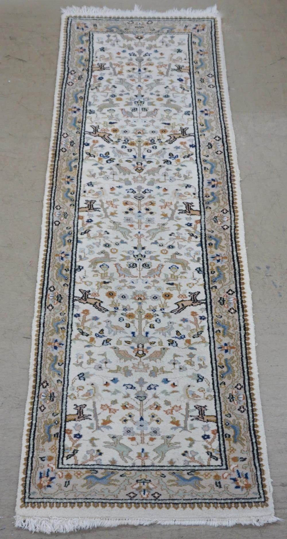 INDO-TABRIZ IVORY GROUND RUNNER,