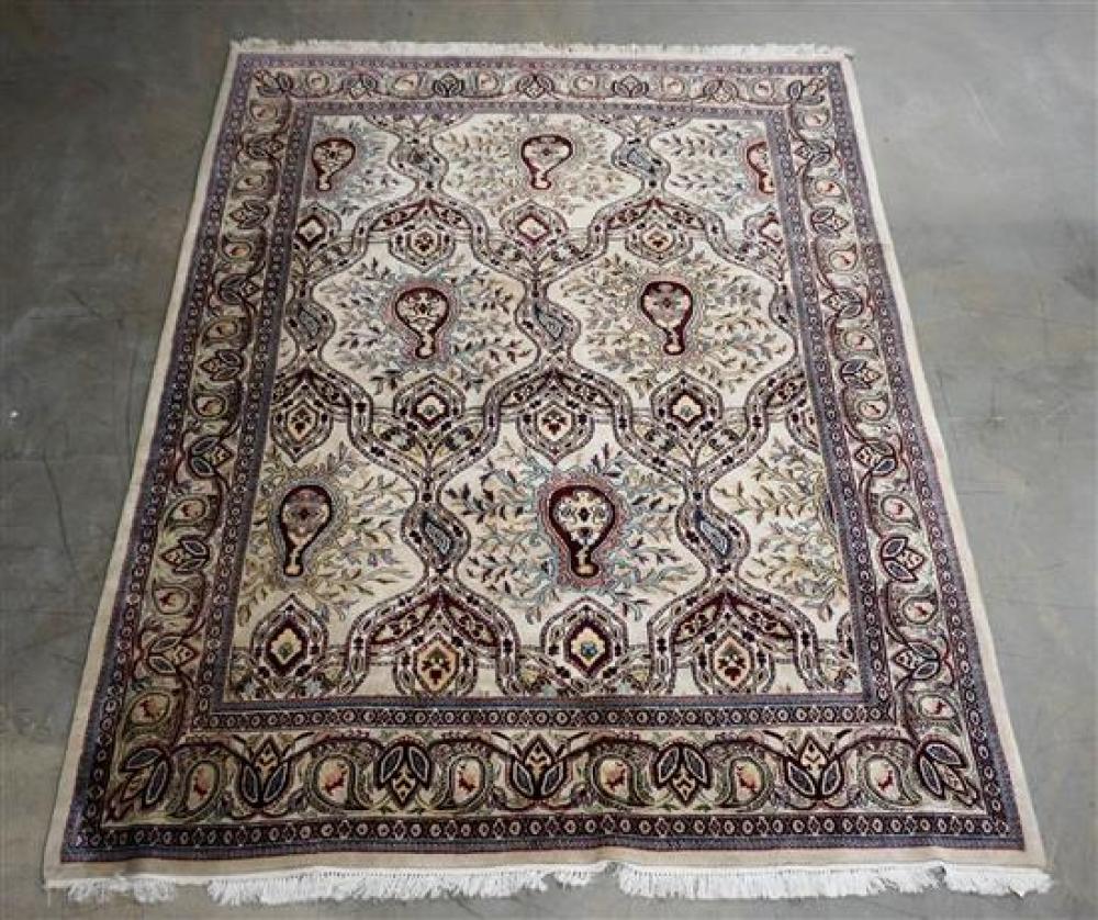 INDO-TABRIZ ROOM SIZE RUG, 10 FT