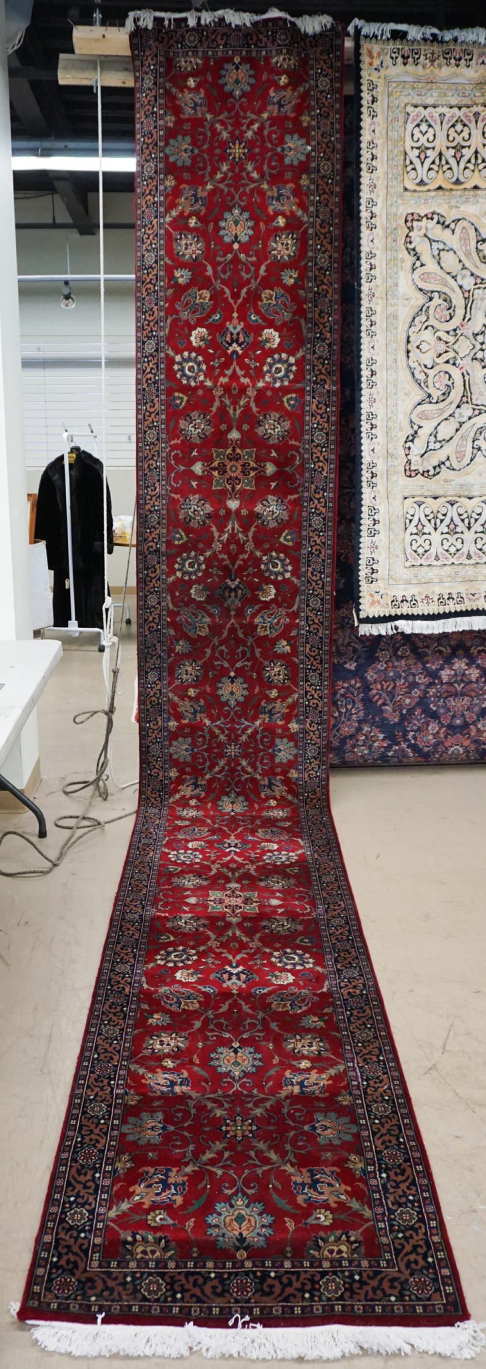 INDO TABRIZ RUNNER, 18 FT X 2 FT