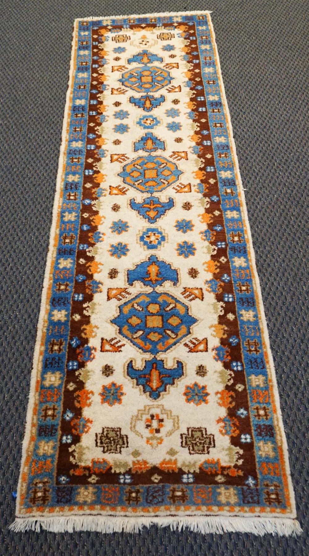 INDO TURKISH RUNNER, 8 FT 10 IN X 2