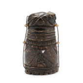 INDONESIAN CARVED HORN BOX<br>