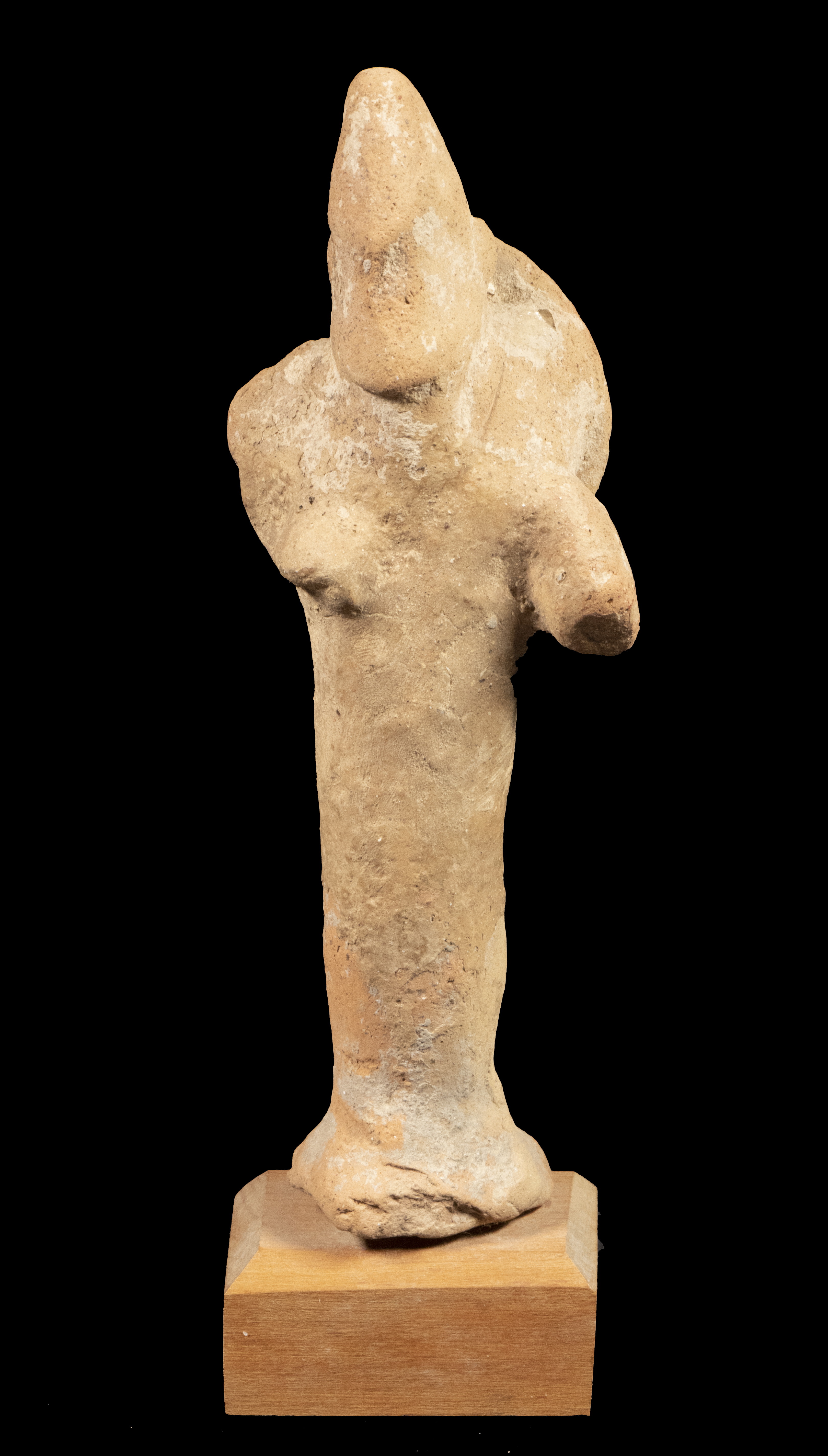 INDUS VALLEY POTTERY FIGURE, CA.