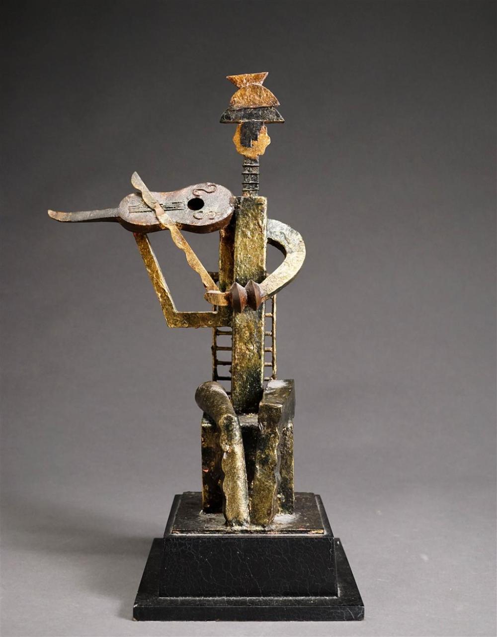 INDUSTRIAL FIGURE OF SEATED