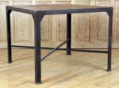 INDUSTRIAL IRON TABLE SEGMENTE