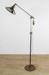 INDUSTRIAL STANDING METAL FLOO