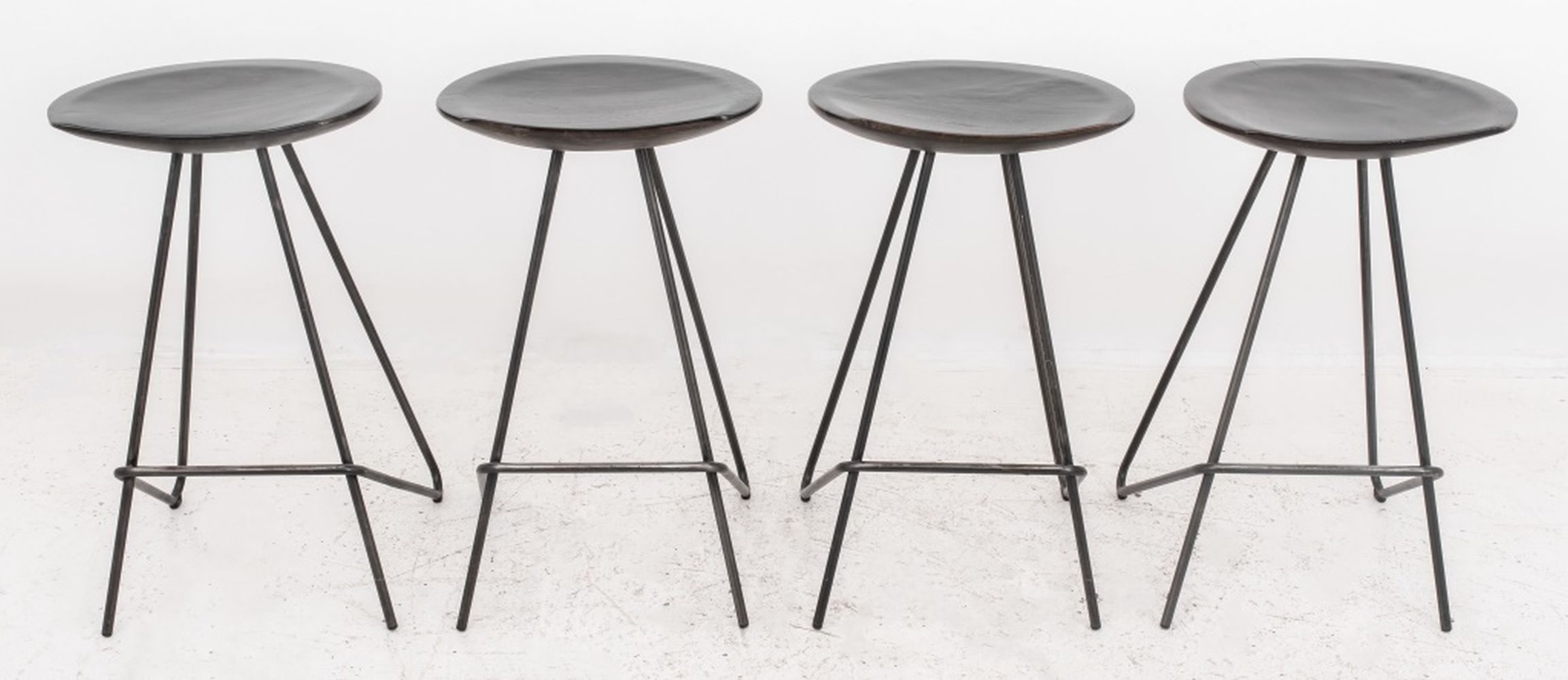 INDUSTRIAL STYLE WALNUT AND METAL