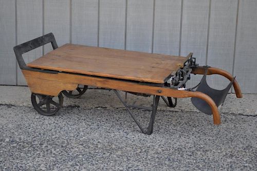 INDUSTRIAL WOOD/IRON GRAIN