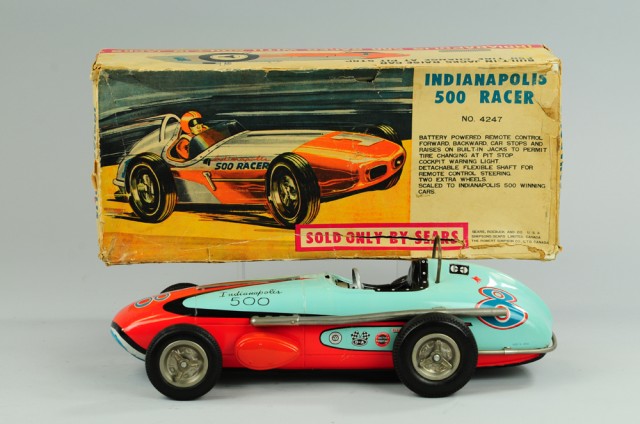 INDY 500 RACE CAR BATTERY-OP TOY