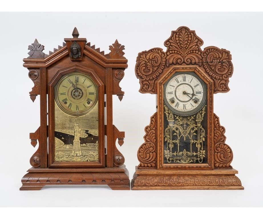 Ingraham walnut mantel clock with