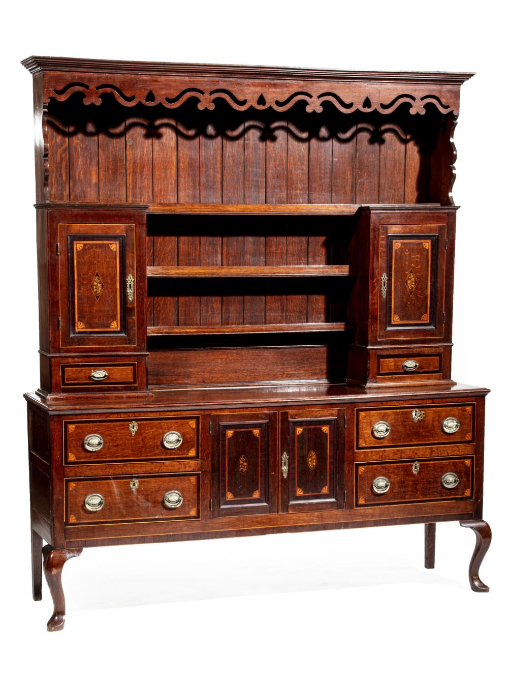 INLAID AND CARVED OAK WELSH