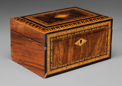 Inlaid jewelry box, lid centering