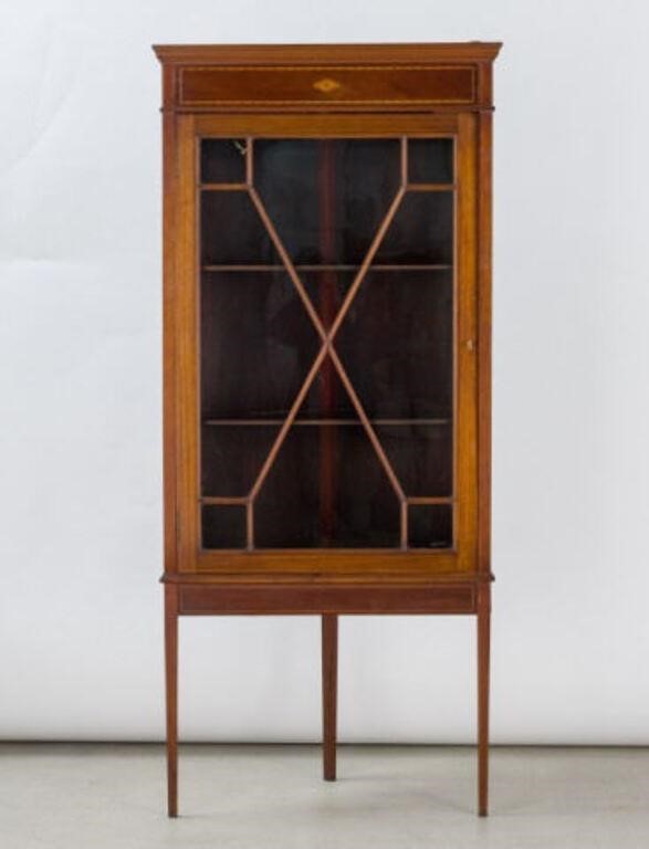 INLAID MAHOGANY CORNER CUPBOARDAn
