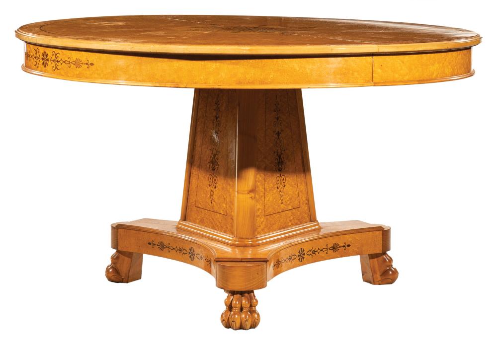 INLAID MAPLE EXTENSION DINING