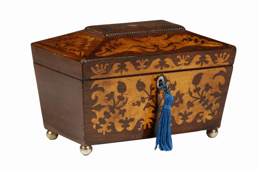 INLAID ROSEWOOD TEA CADDY 19th c.