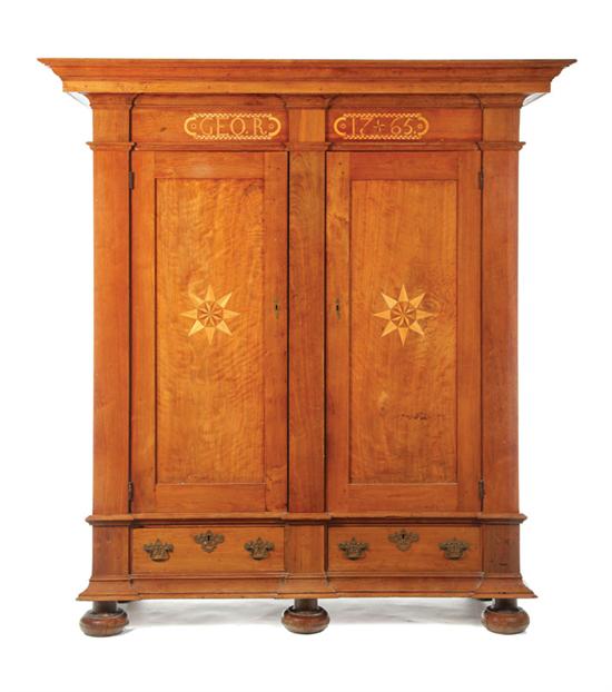 ***INLAID SCHRANK.  Montgomery