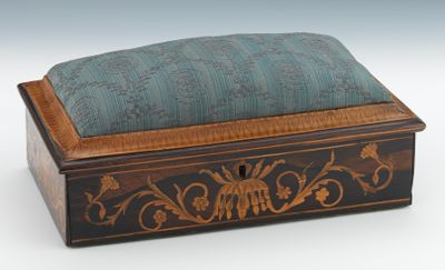 Inlaid Wood Dresser Box Pretty wood