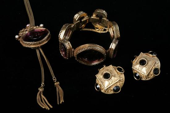 INTAGLIO BRACELET AND NECKLACE