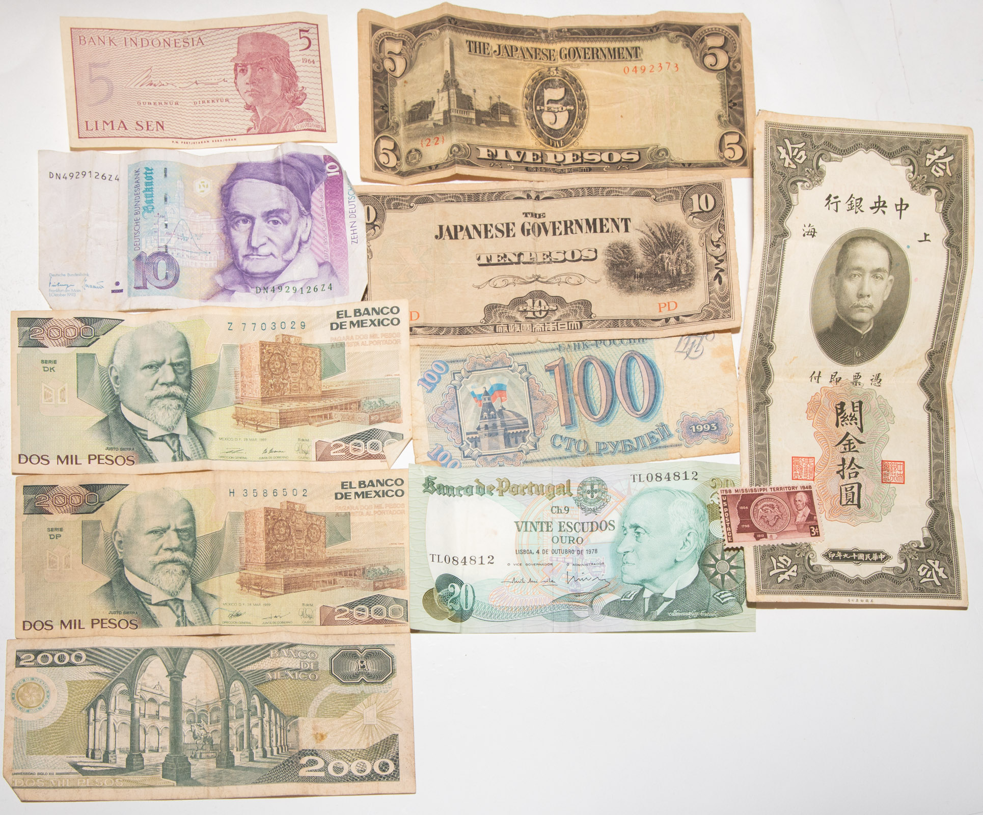 INTERESTING WORLD CURRENCY 100