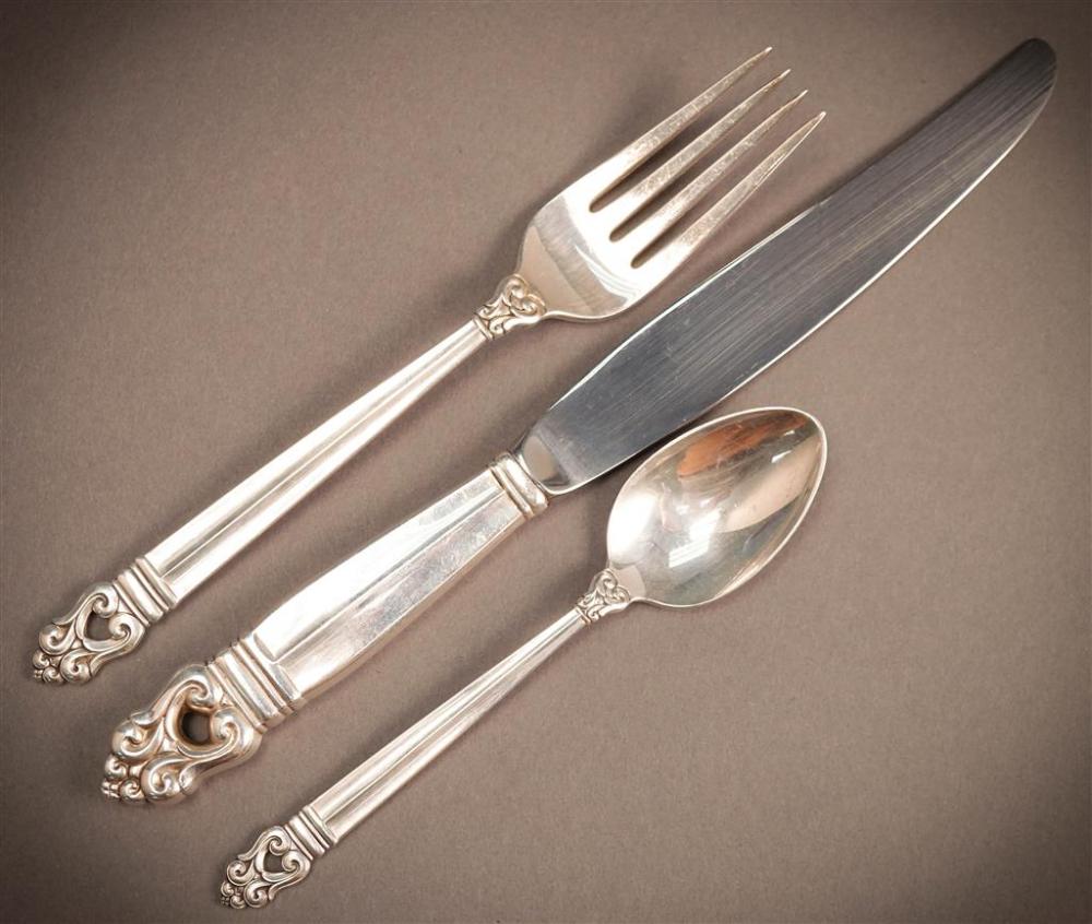 INTERNATIONAL SILVER CO. STERLING