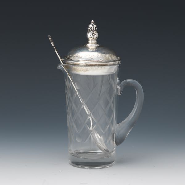 INTERNATIONAL STERLING "ROYAL