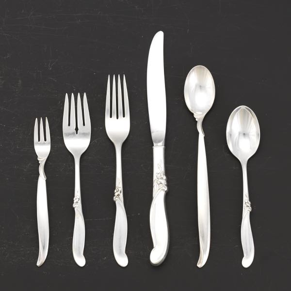 INTERNATIONAL STERLING SILVER