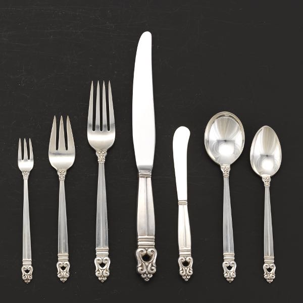 INTERNATIONAL STERLING SILVER
