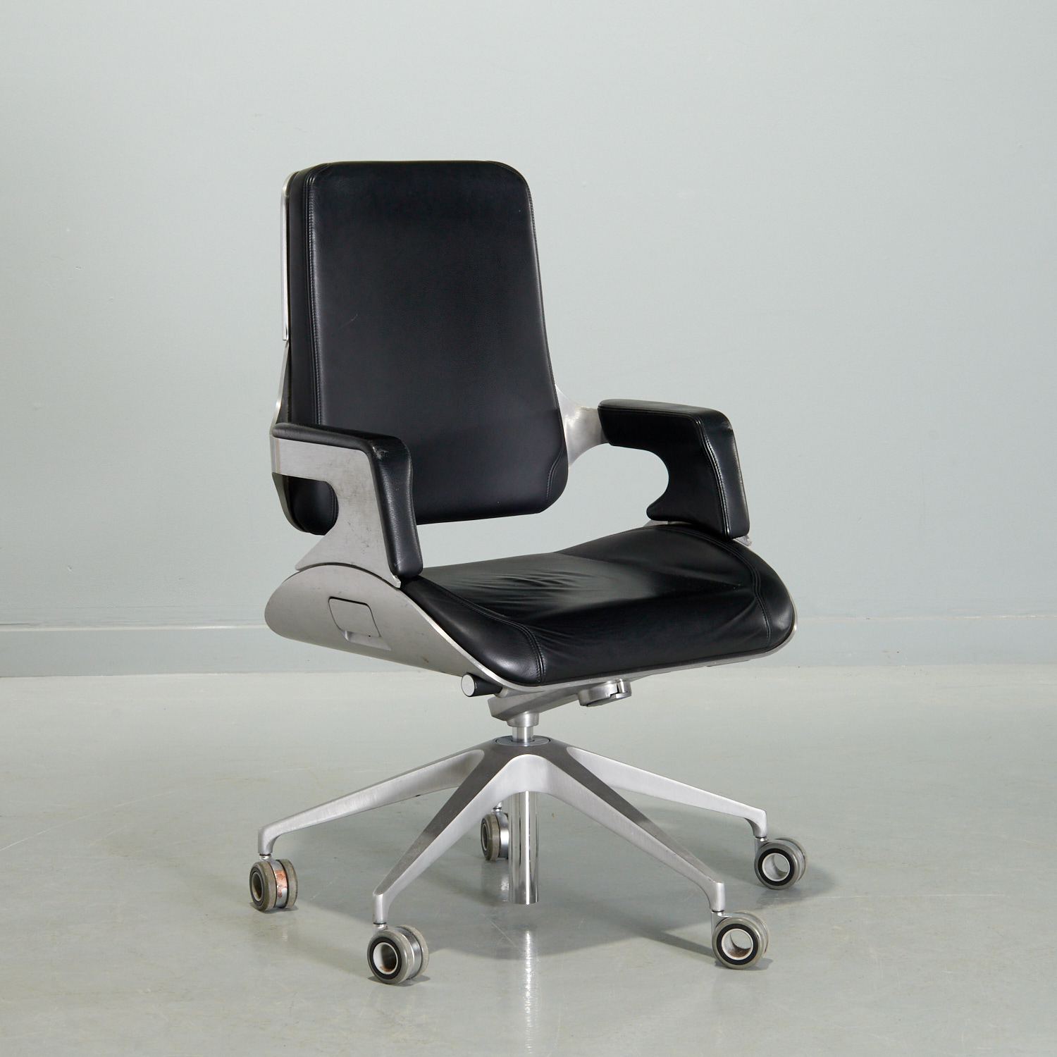 INTERSTUHL, ‘SILVER 151S' SWIVEL