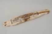 INUIT SCRIMSHAW SEAL CRIBBAGE