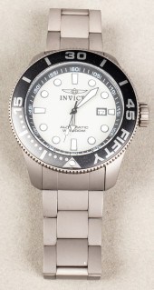 INVICTA "TI-22" TITANIUM WATCH