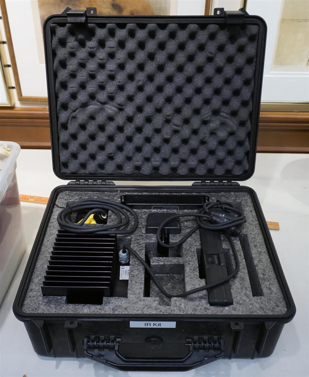 IR KIT IN TRAVELING CASEIR Kit in