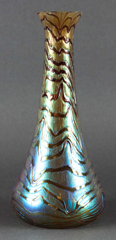 Iridescent art glass vase