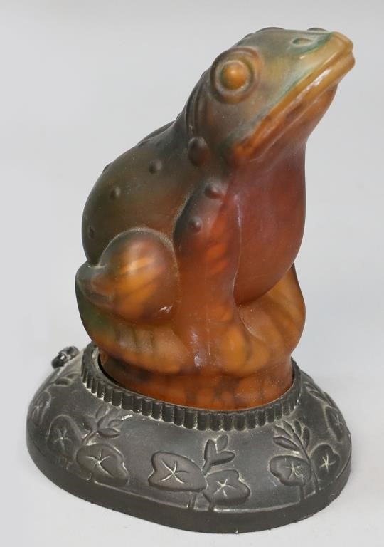 IRIDESCENT FROG TABLE LAMPTable