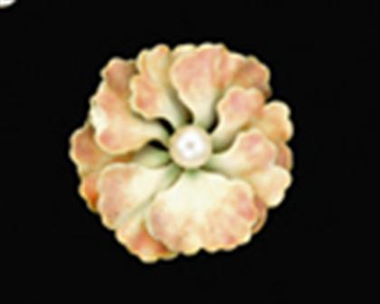 Iridescent gold and enameled flower