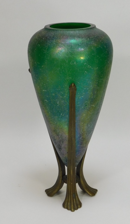 IRIDESCENT GREEN BOHEMIAN ART GLASS
