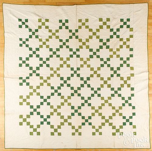 IRISH CHAIN PATCHWORK QUILT,