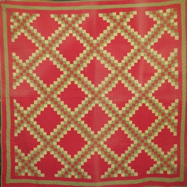 IRISH CHAIN PATTERN PIECEWORK QUILT